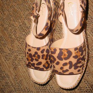 CATO nwt COMFORT CHEETAH PRINT BUCKLE STRAP WEDGES Shoes 9